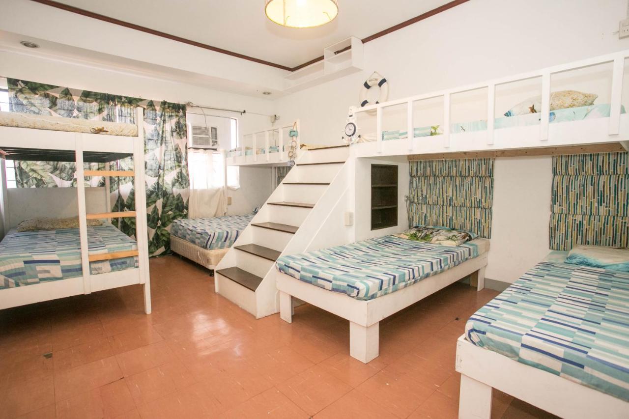 Naps & Maps Hostel Cebu Bagian luar foto